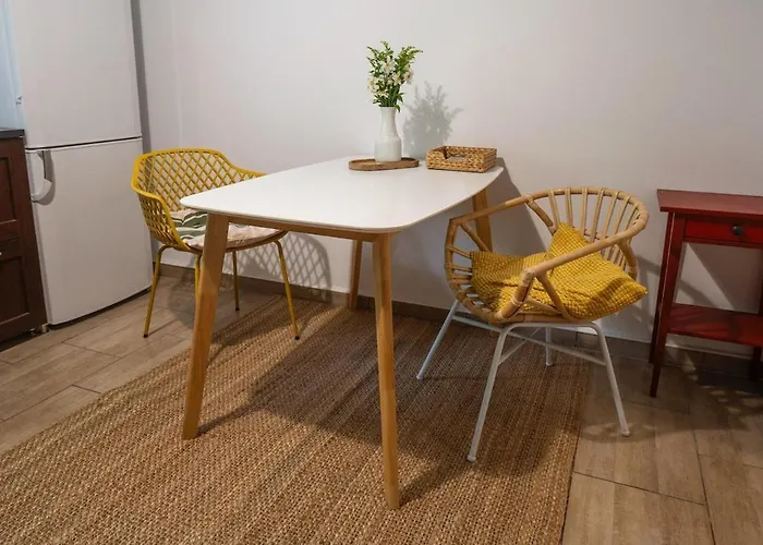 Spacious Near National Arena, Parks