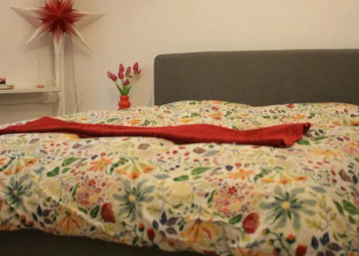 Spacious Near National Arena, Parks Διαμέρισμα