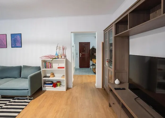 Spacious Near National Arena, Parks * Bükreş